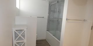 607 3rd Avenue Gallery 22