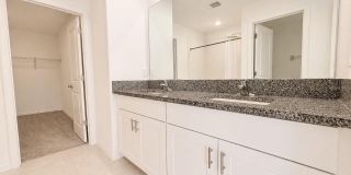 4388 TROTTERS Way Gallery 21
