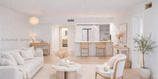 3051 N Course Dr 3051 N Course Dr Gallery 1