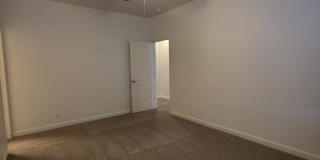 2512 West Pikes Peak Drive - 1 Gallery 17