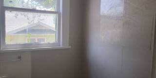 Quaint 2 bedroom in St. Petersburg Gallery 12