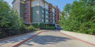 Urban Center Apartments Gallery 73