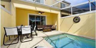 Modern Townhome in quiet neighborhood: 3BR, Pool & Near Disney Gallery 22