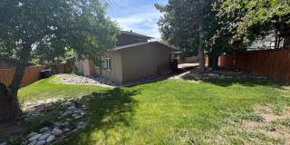 Spacious Pet-Friendly West End Home Near the Rims! Gallery 38