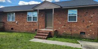 Two Bedroom, One Bath Apartment for Rent Gallery 1