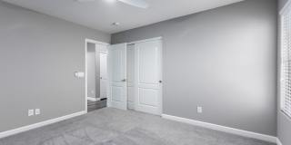 2313 W Straight Arrow Lane Gallery 13