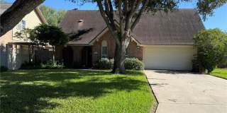 1912 Kelly Street Gallery 1