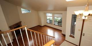 Beautiful 3 Bedroom Tri-Level Home In Federal Way! Gallery 3