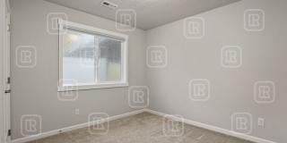 17020 East Knox Lane Gallery 16