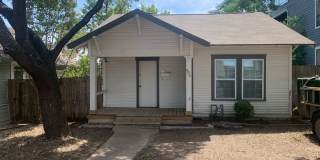 2/1 Bungalow Close to Campus! Gallery 1