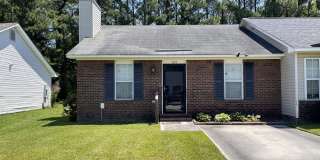 109 Live Oak Court Gallery 1