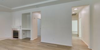 SUMMERLIN BEAUTY*UPGRADED*COMMUNITY POOL*3 BEDROOMS*STAINLESS STEEL APPLIANCES* Gallery 18