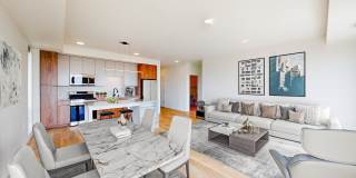 The Mason Gallery 28