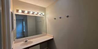PEMBROKE CROSSING CONDOS Gallery 26