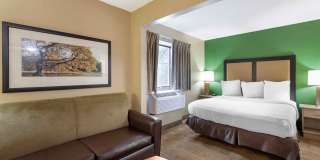 Cleveland - Westlake Gallery 8