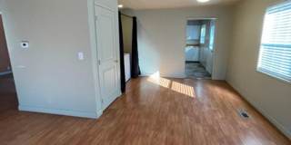 Great home near OIT and Hospital Gallery 6