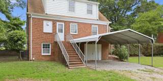 Gorgeous Home in Downtown Lillington! Gallery 5