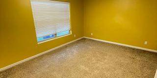 Move-in special offer!!! Spacious home in super nice neighborhood in Northwest Omaha in Elkhorn School District for under $3,000 Gallery 25