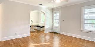 Charming two bedroom two bathroom cottage in North St. Petersburg Fully Updated. Charming two bedroom two bathroom cottage in North St. Petersburg Fully Updated. Gallery 14