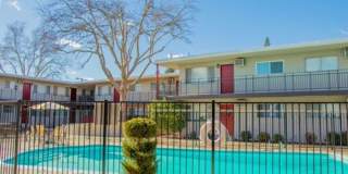 Hillcrest Apartments Gallery 1