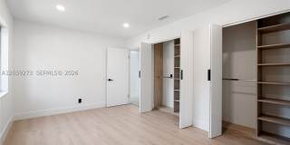 1543 SW 1st Ave Gallery 39