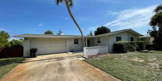Three-Bedroom Pool home located in Ormond Beach Gallery 1