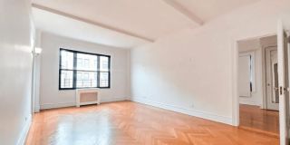 290 E 75TH ST. Gallery 1