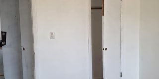 2831 Roebling Avenue Gallery 7