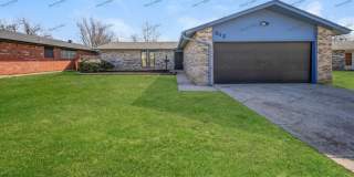 512 Annawood Drive Gallery 1
