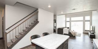 Stylish Townhome in Harrisburg School District – Open Floor Plan & Loft! Gallery 9