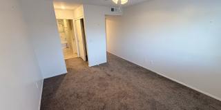 Beautiful Single-Level Condo in Eastlake Shores – Available Now! Gallery 13