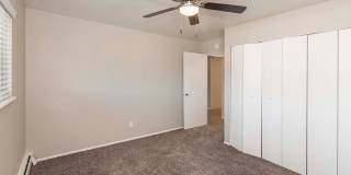 Mason Manor Gallery 17