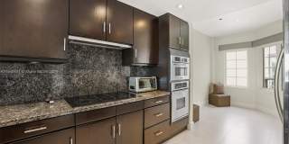 2442 Fisher Island Dr Gallery 12