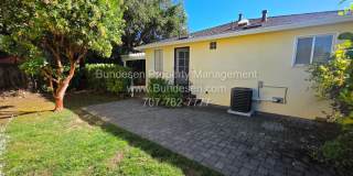 Charming Mid-Century Bungalow & Updated Cottage in the Heart of Downtown Sonoma ~340 Church Street Gallery 20