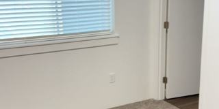 3 Bedroom 2.5 Bath Townhouse Gallery 8