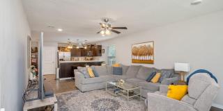 202 Wainwright Drive Gallery 10