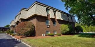 9 Hallmark Gdns Gallery 1