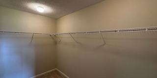 7010 Thornwood Lane Southeast Gallery 25