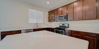 Twelve Bridges 4-Bedroom, 2-Bath Home Gallery 14