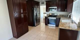 Camarillo - Four bedroom, 2.5 bathroom, plus loft Gallery 28