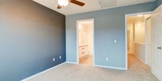 3 Bedroom, 2.5 Bath Condo in Madrona Heights - Water/Sewer/Garbage included! Gallery 11