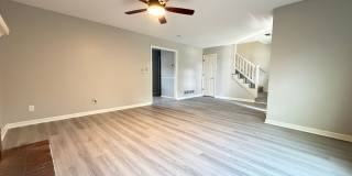 Prime location for a perfect 3 bed and 1.5 bath home! Prime location for a perfect 3 bed and 1.5 bath home! Gallery 4