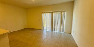 Townhome in The Townhomes of River Landing Gallery 6