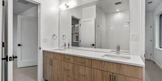 LUXURY LIVING 5 Bed 5 Bath New Home Located In Boulder- Available now! Gallery 22
