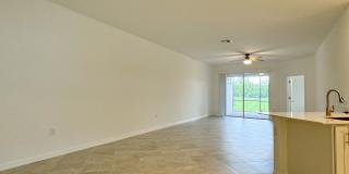 ** NEW CONSTRUCTION ORANGE BLOSSOM GROVES VILLAS ** 2 BEDROOMS\2.5 BATHROOMS UNFURNISHED ANNUAL HOME - MEDIUM DOG FRIENDLY ** Gallery 55