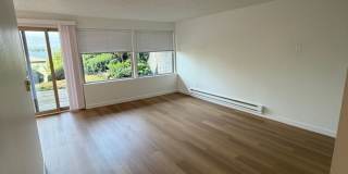 2nd & Lake Apartments Gallery 8