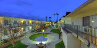 El Patio Gallery 16