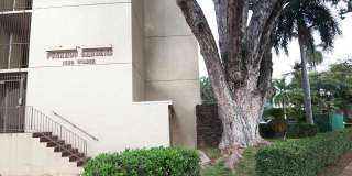 1550 Punahou Street Gallery 1