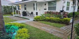 208 SE 4th St 208 SE 4th St Gallery 1