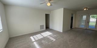 Ready Now! 4/2 Single Family Home in Arlington! Gallery 7